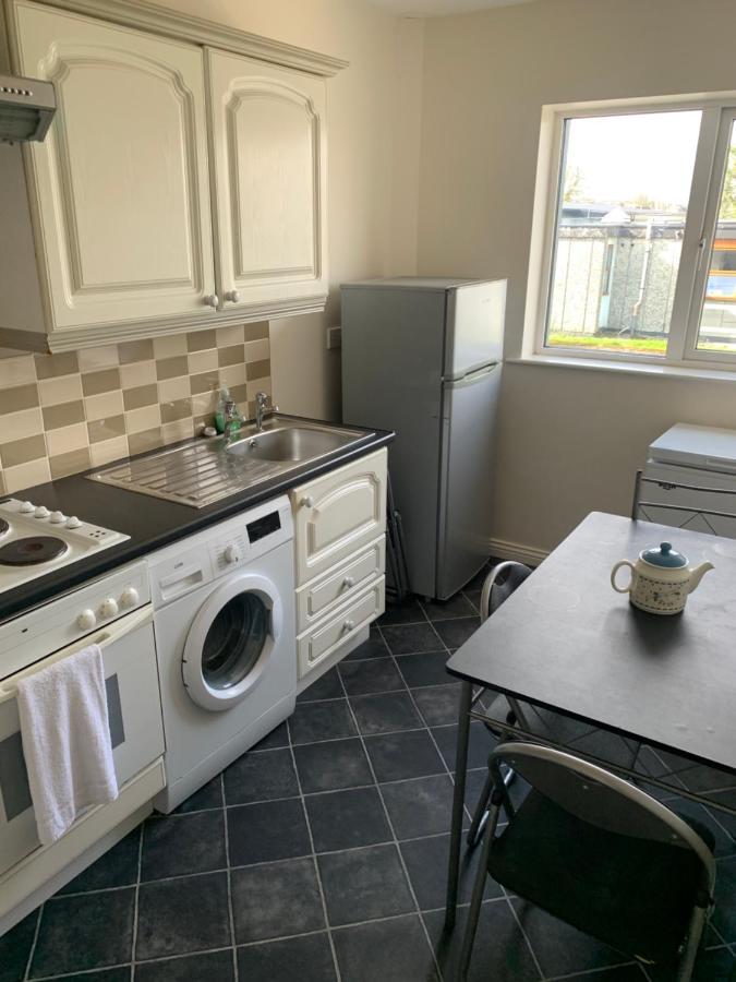 Appartement Newcastle Townhouse à Galway Extérieur photo